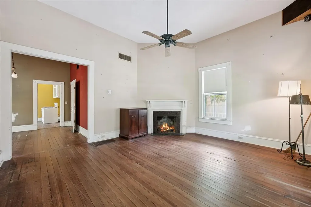 251 W Horatio Avenue Maitland FL 32751
