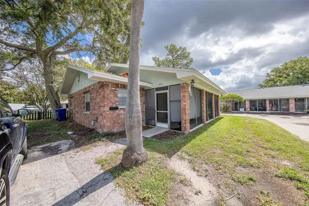 153 New York Avenue Dunedin FL 34698