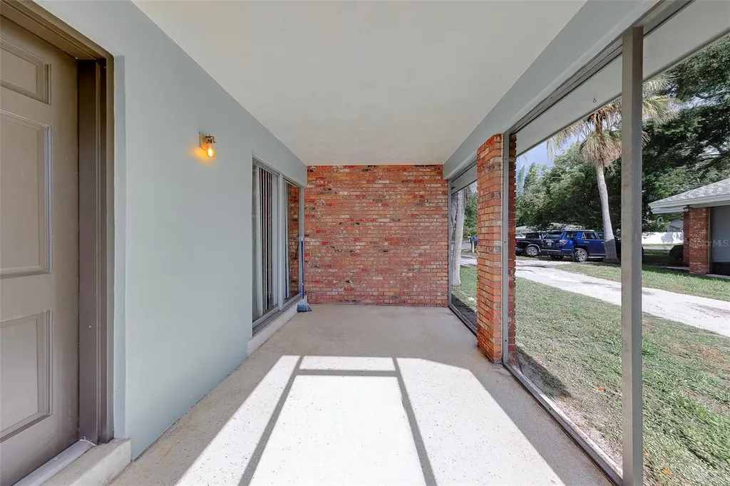153 New York Avenue Dunedin FL 34698