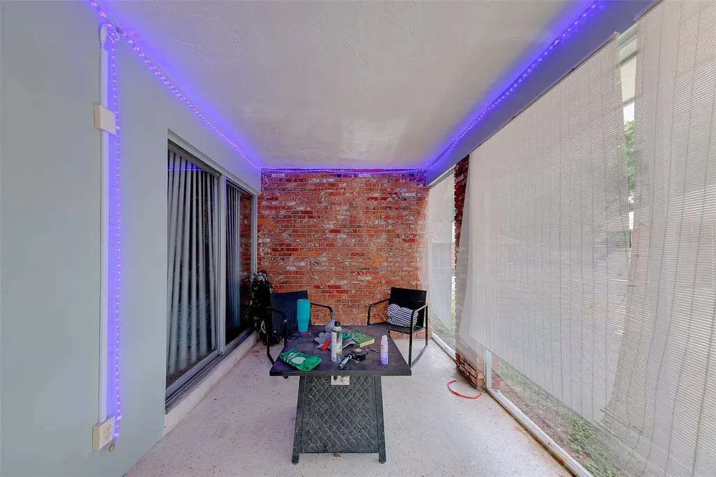 153 New York Avenue Dunedin FL 34698