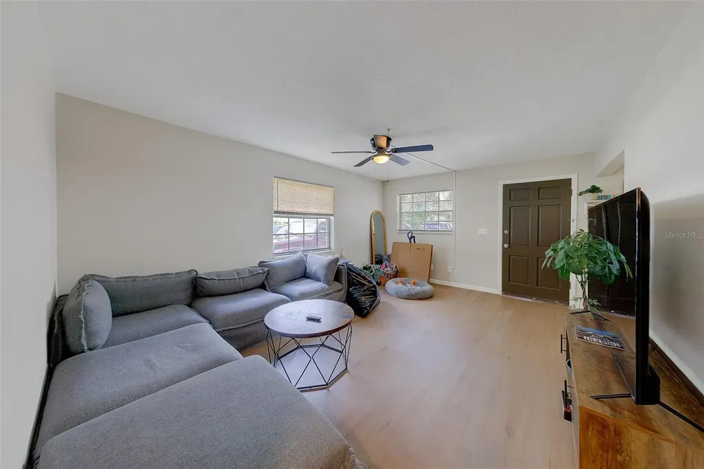 153 New York Avenue Dunedin FL 34698