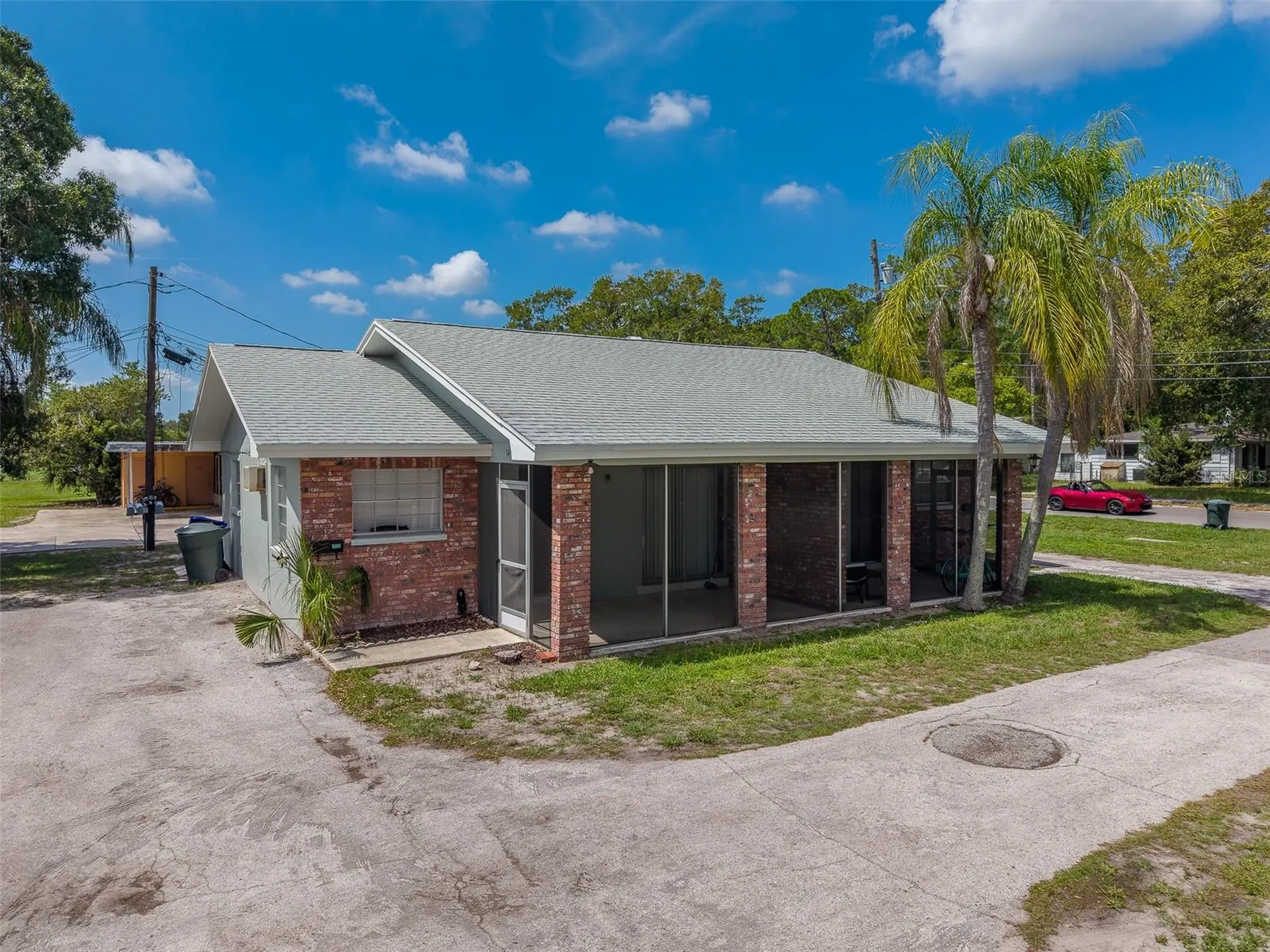 153 New York Avenue Dunedin FL 34698