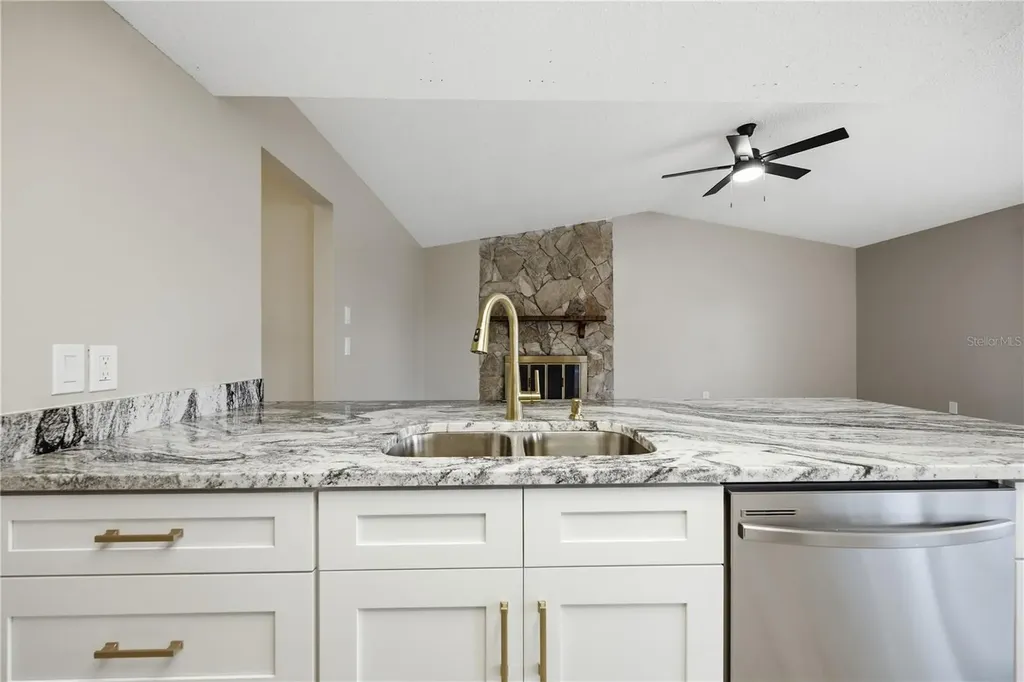 9840 San Sebastian Way Port Richey FL 34668