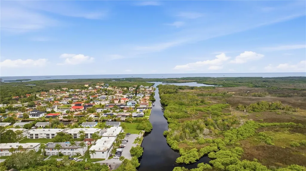 9840 San Sebastian Way Port Richey FL 34668