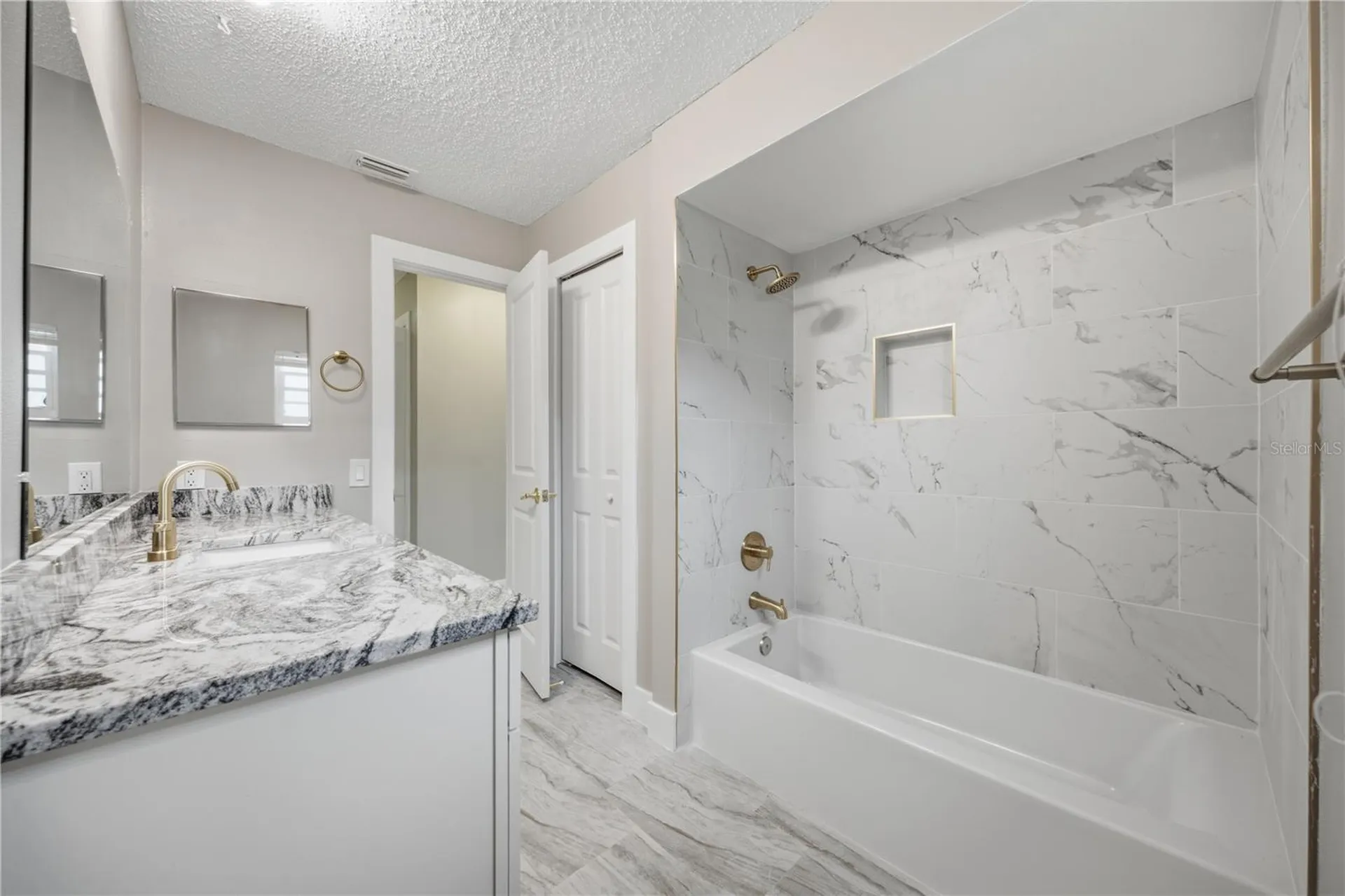 9840 San Sebastian Way Port Richey FL 34668