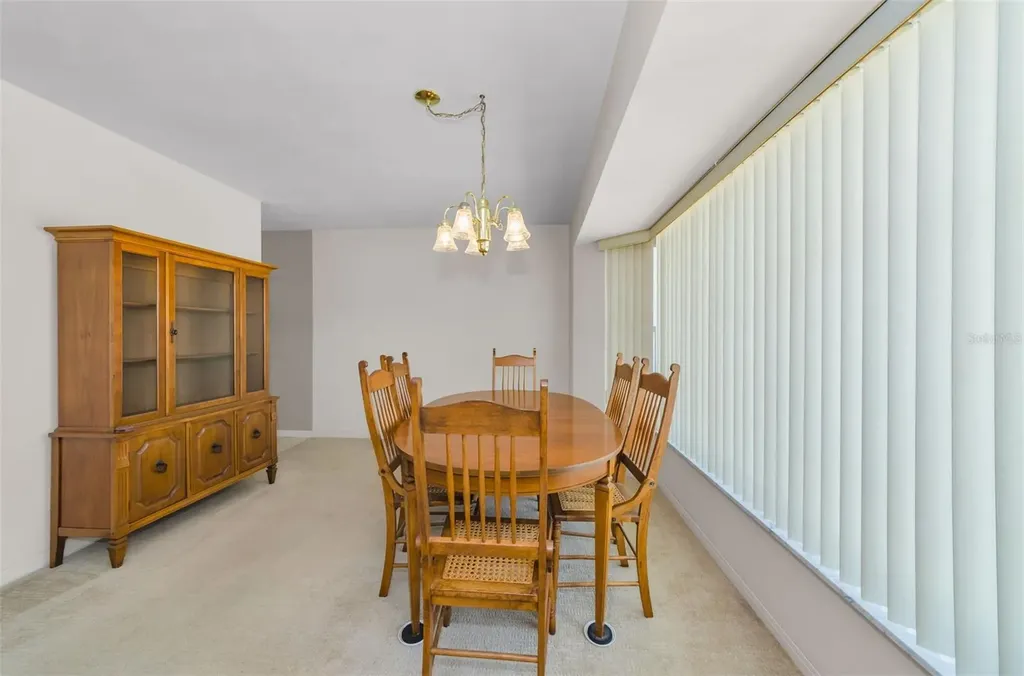 5992 32nd Avenue N St Petersburg FL 33710