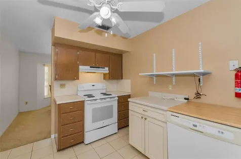 5992 32nd Avenue N St Petersburg FL 33710