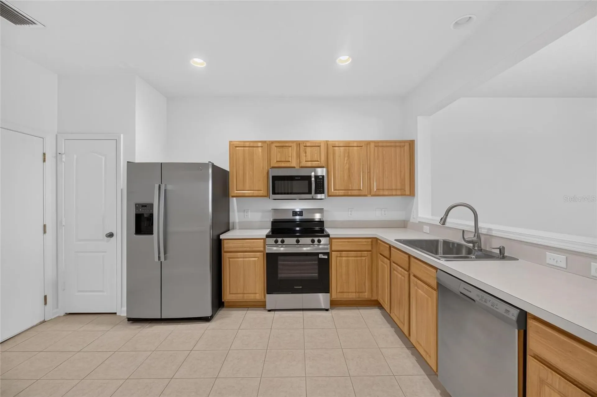 4979 Pond Ridge Drive Riverview FL 33578