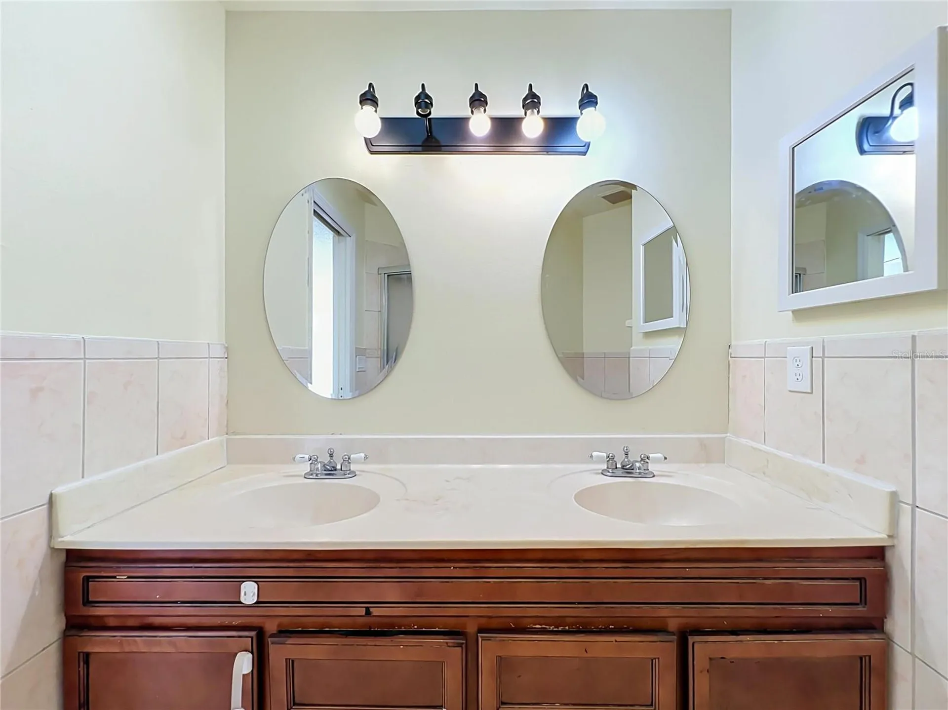 7122 Harbor Heights Circle Orlando FL 32835