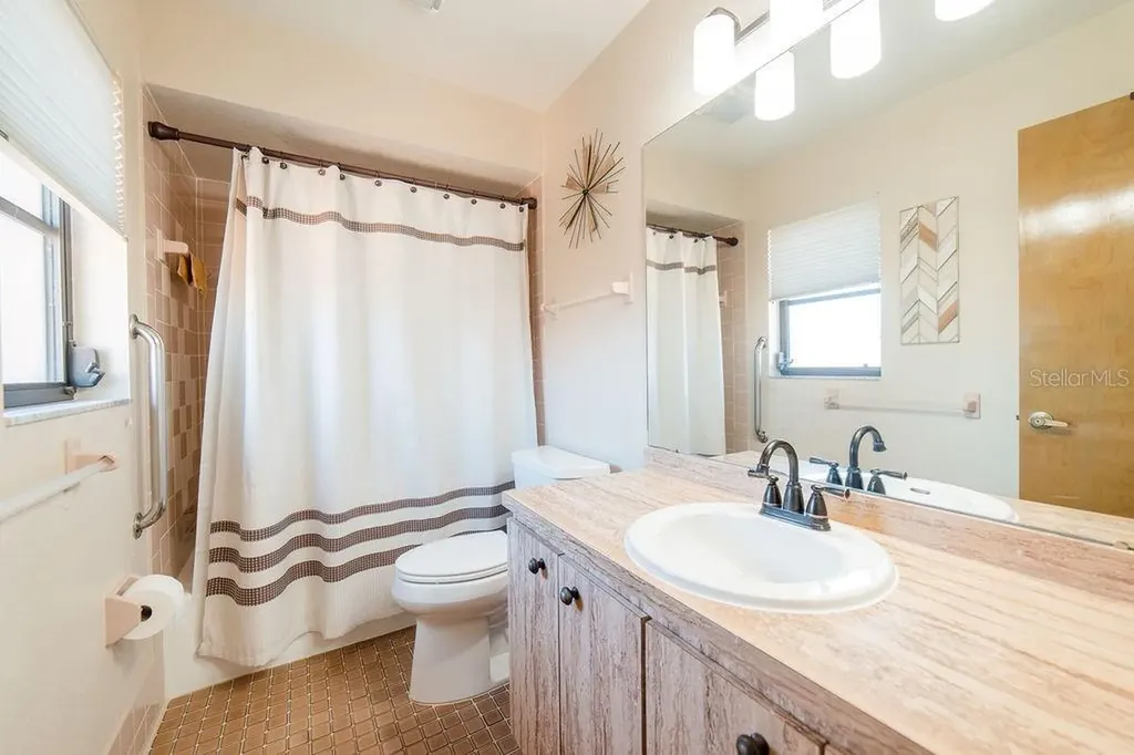 9273 Carnation Avenue Englewood FL 34224