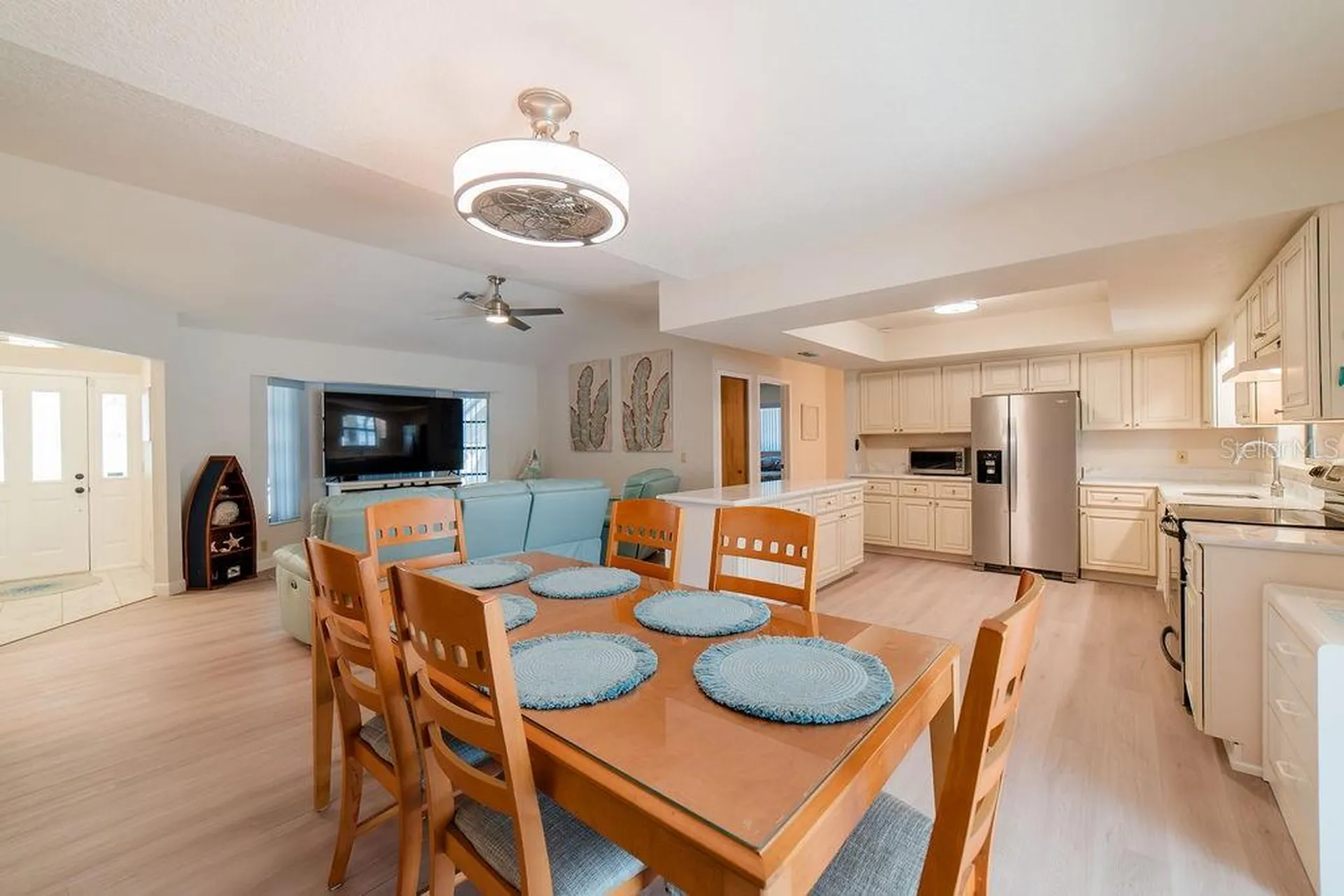 9273 Carnation Avenue Englewood FL 34224