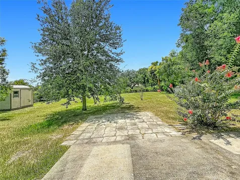 2255 Croat Street Mount Dora FL 32757