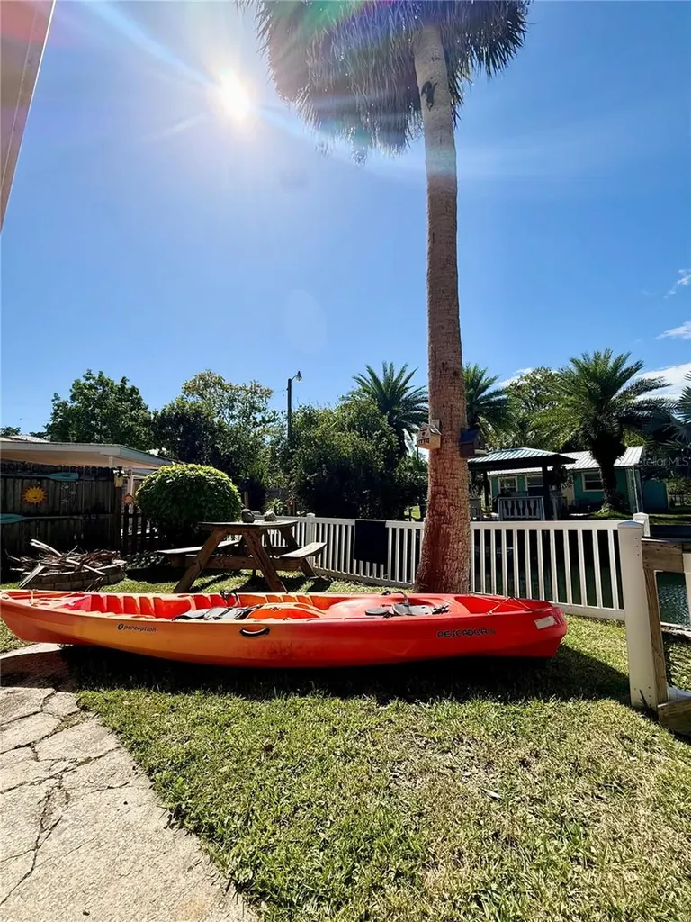 5527 Darlene Street Weeki Wachee FL 34607