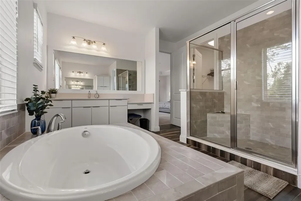 10396 Royal Cypress Way Orlando FL 32836