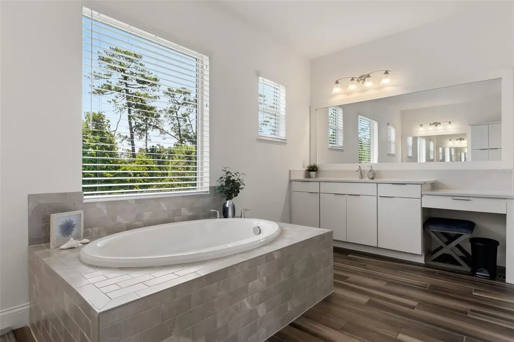10396 Royal Cypress Way Orlando FL 32836