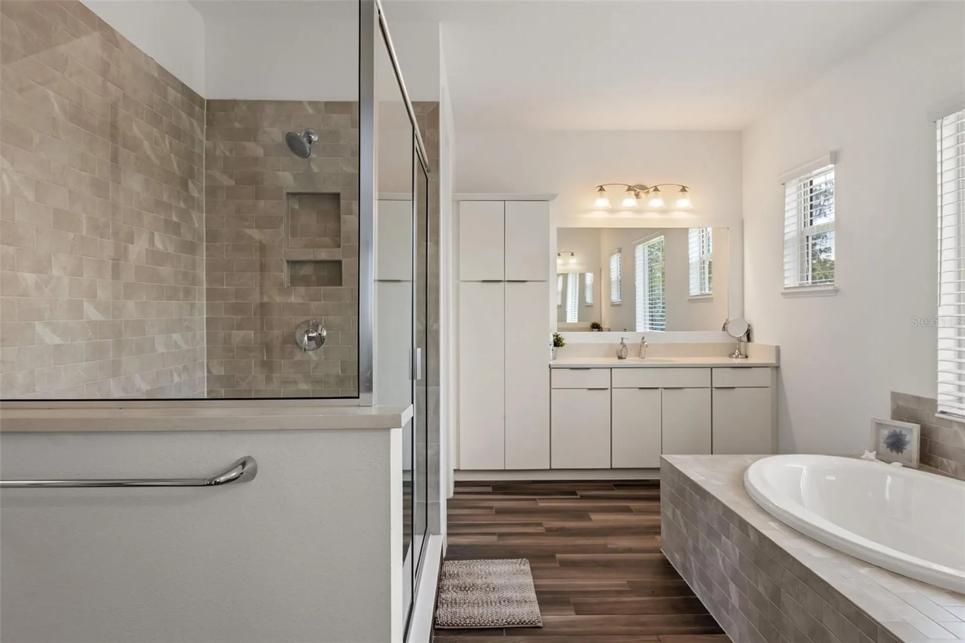 10396 Royal Cypress Way Orlando FL 32836