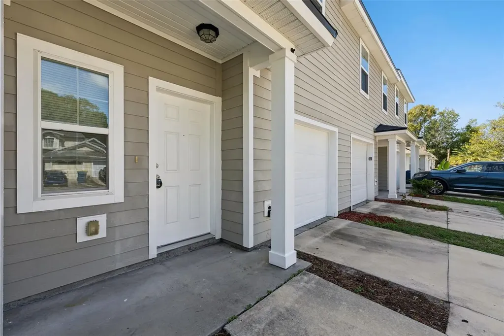 3551 Rain Forest Drive W Jacksonville FL 32277