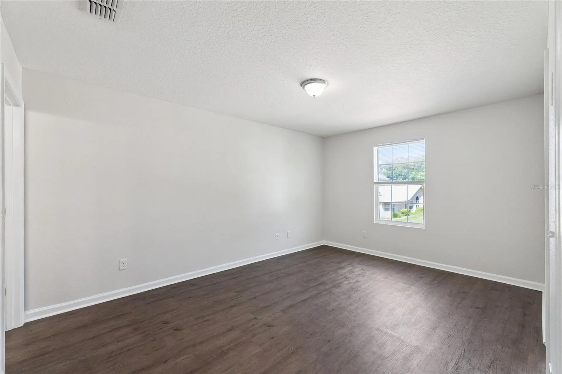 3551 Rain Forest Drive W Jacksonville FL 32277
