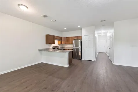 3551 Rain Forest Drive W Jacksonville FL 32277