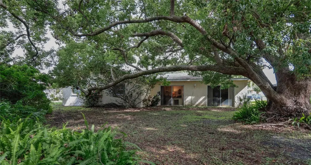 2132 Portside Passage Palm Harbor FL 34685