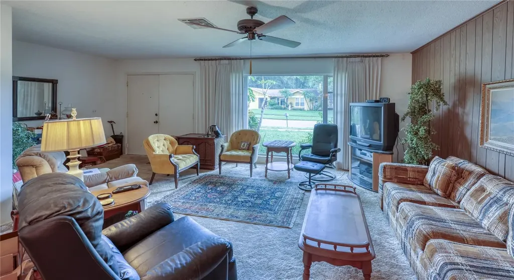 2132 Portside Passage Palm Harbor FL 34685
