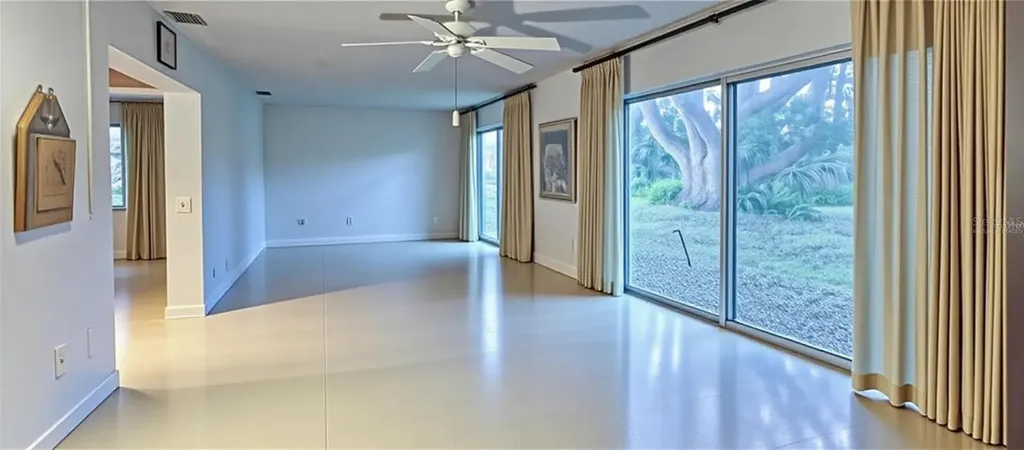 2132 Portside Passage Palm Harbor FL 34685