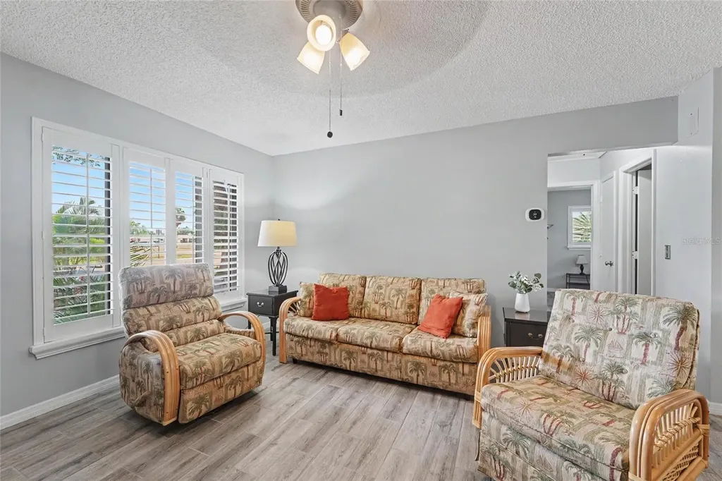 1496 Queen Anne Drive Palm Harbor FL 34684