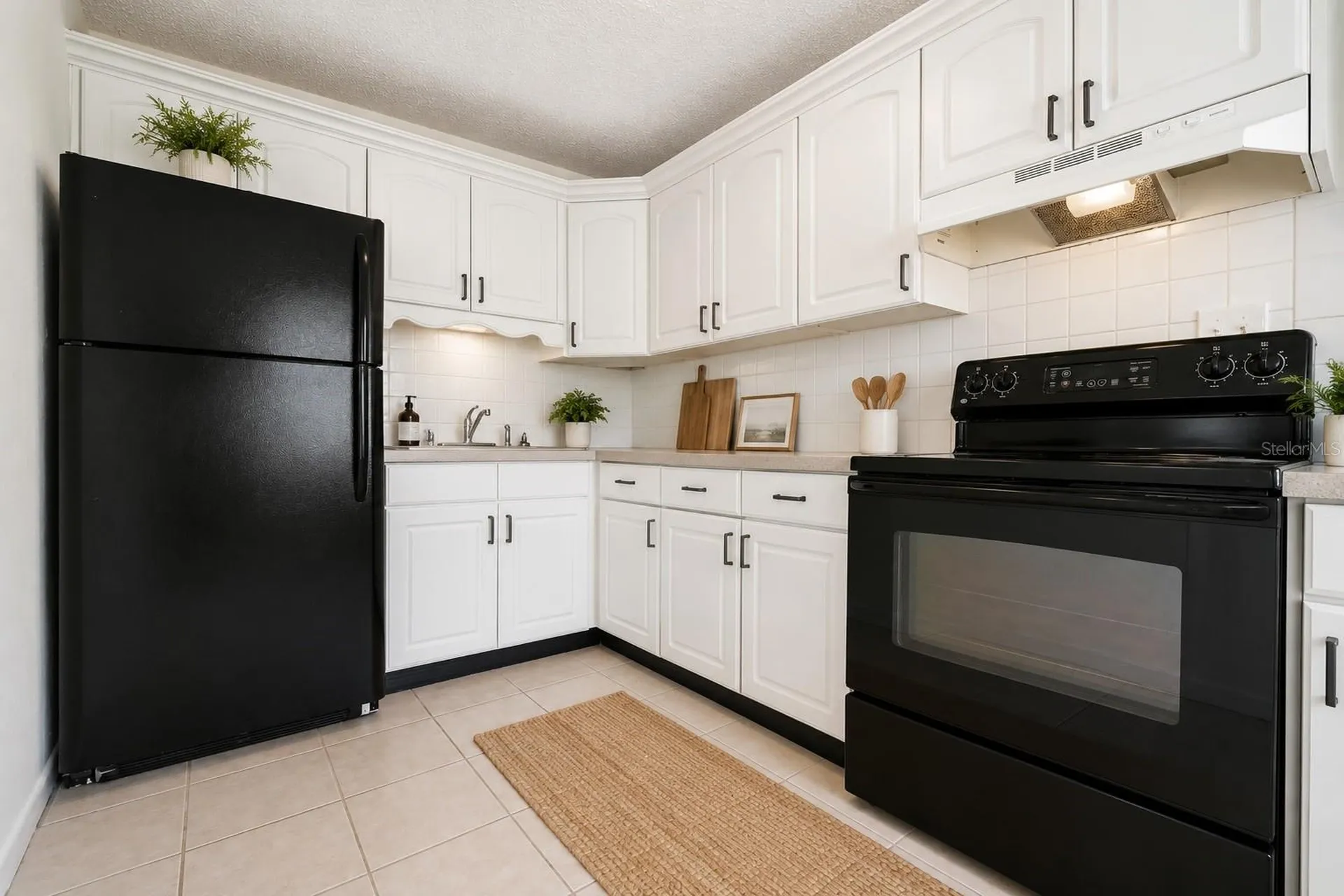 5225 Peach Avenue Seffner FL 33584