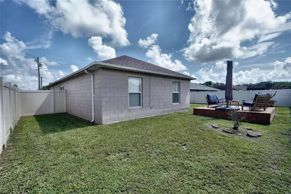 712 Bear Way Poinciana FL 34759