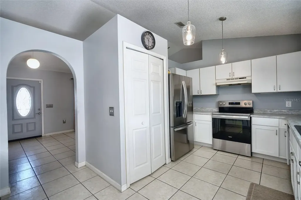 712 Bear Way Poinciana FL 34759