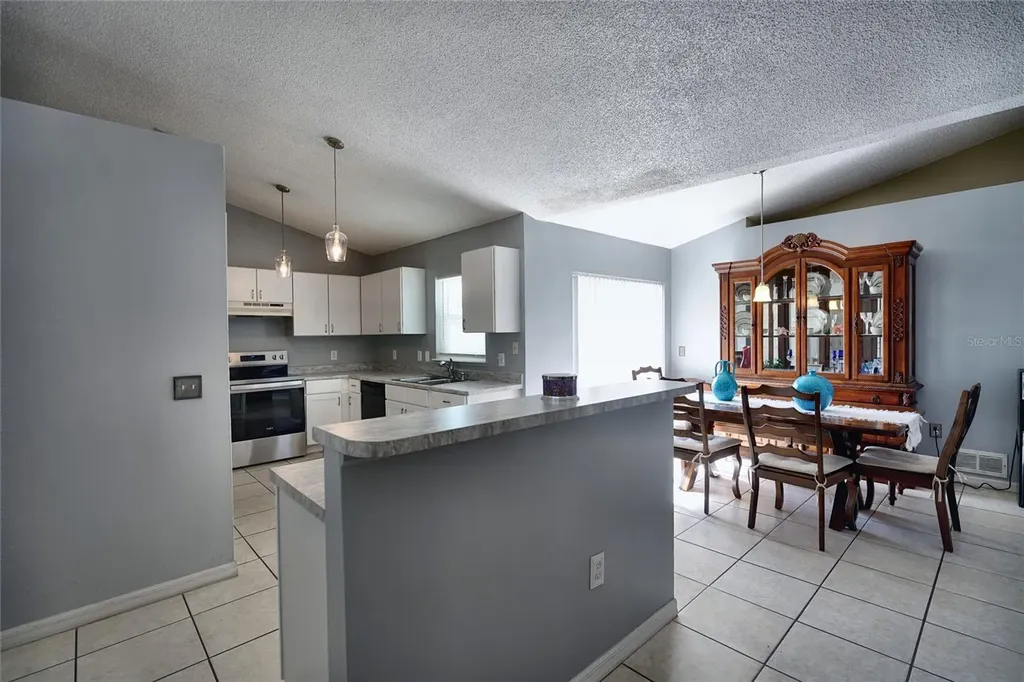 712 Bear Way Poinciana FL 34759