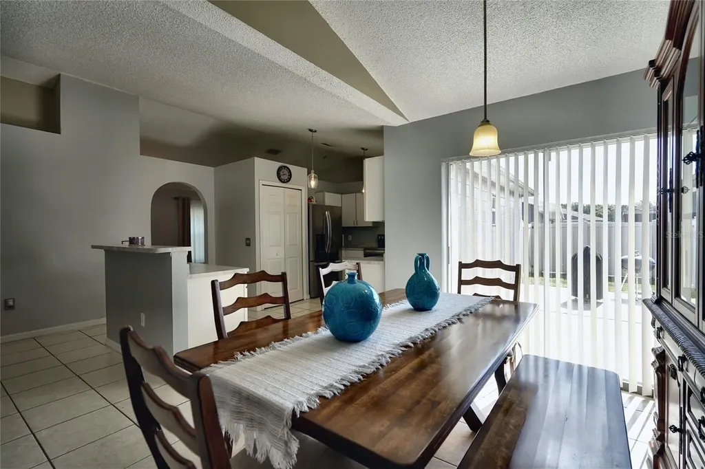 712 Bear Way Poinciana FL 34759