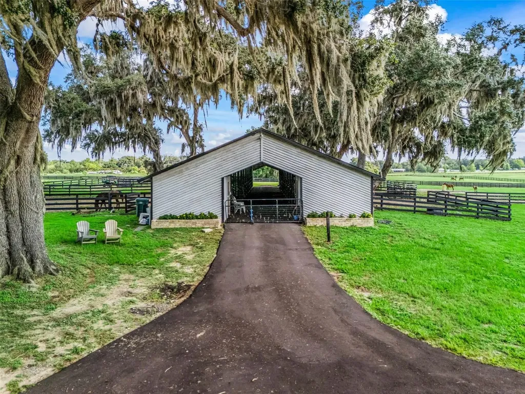 15351 SE 57th Terrace Summerfield FL 34491