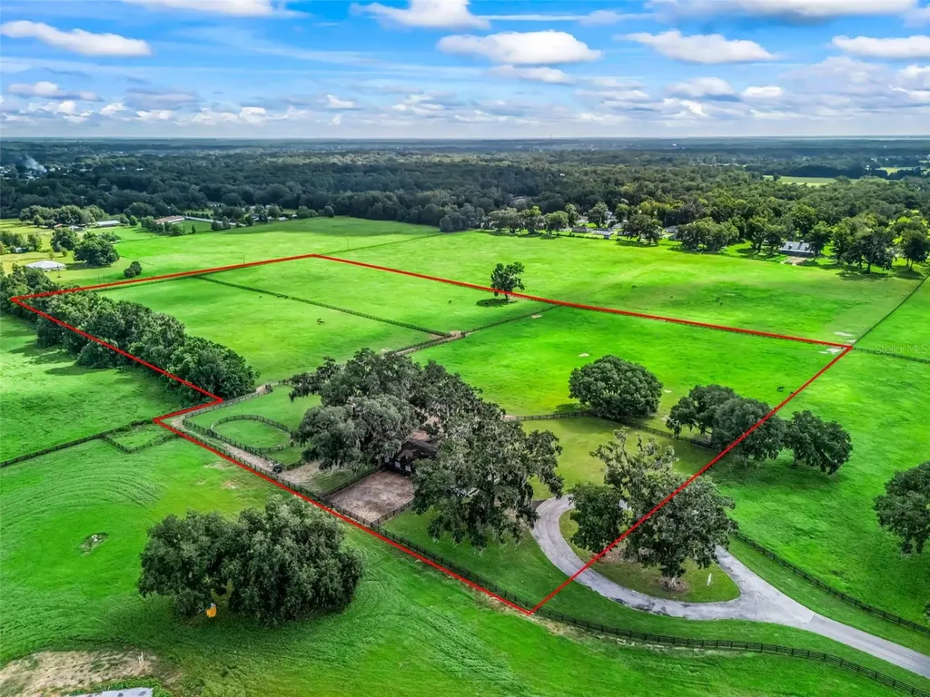 15351 SE 57th Terrace Summerfield FL 34491