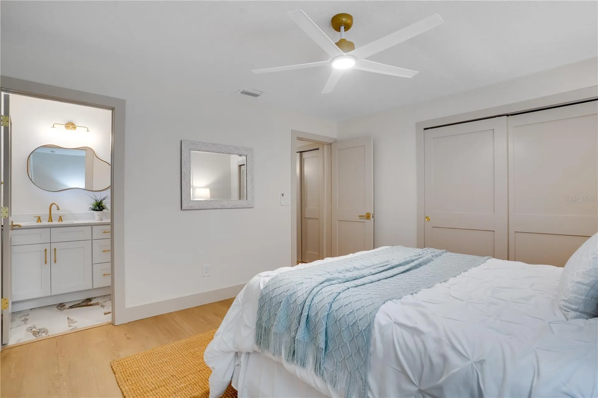 2239 68th Avenue N St Petersburg FL 33702