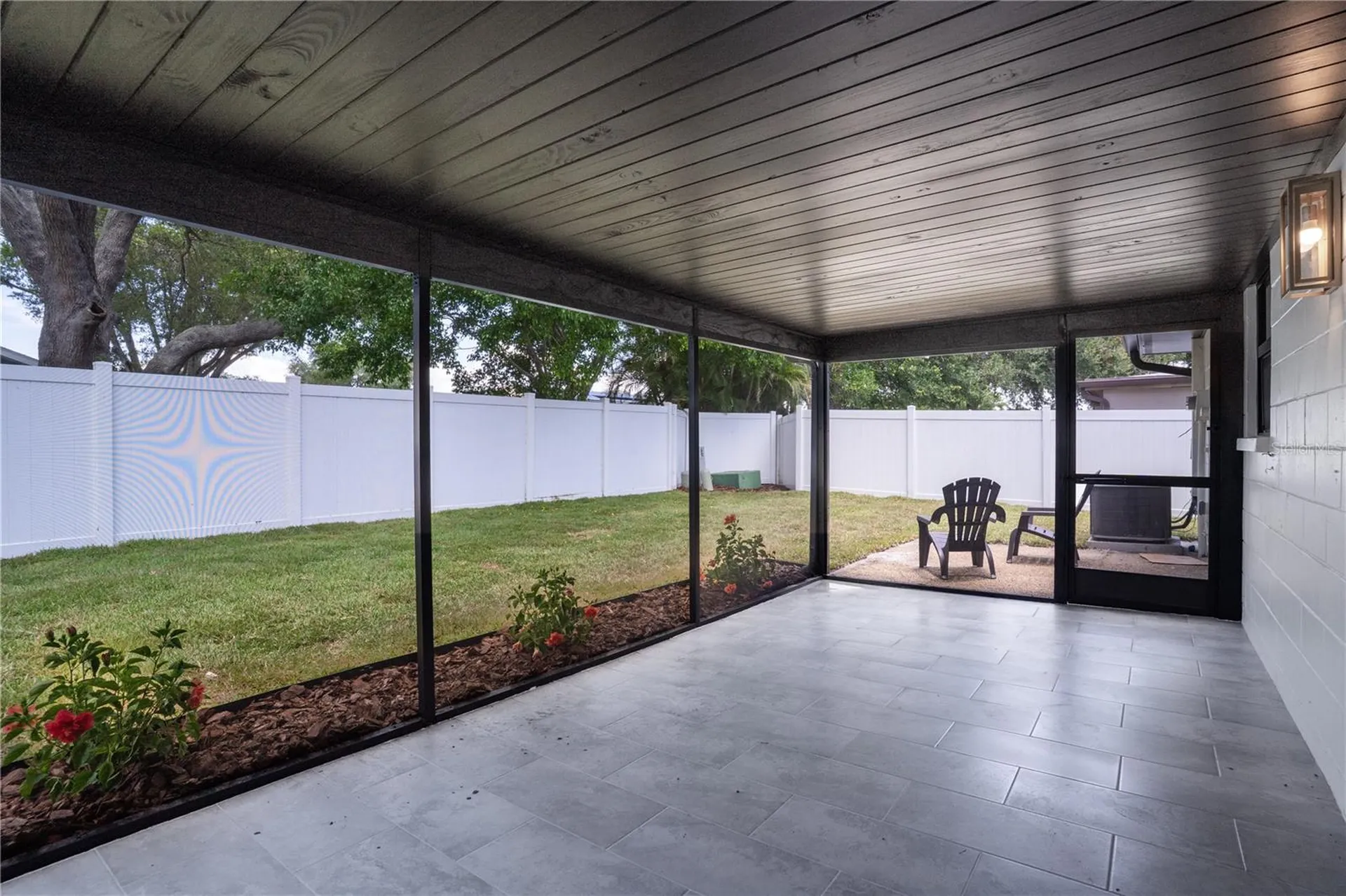 2239 68th Avenue N St Petersburg FL 33702