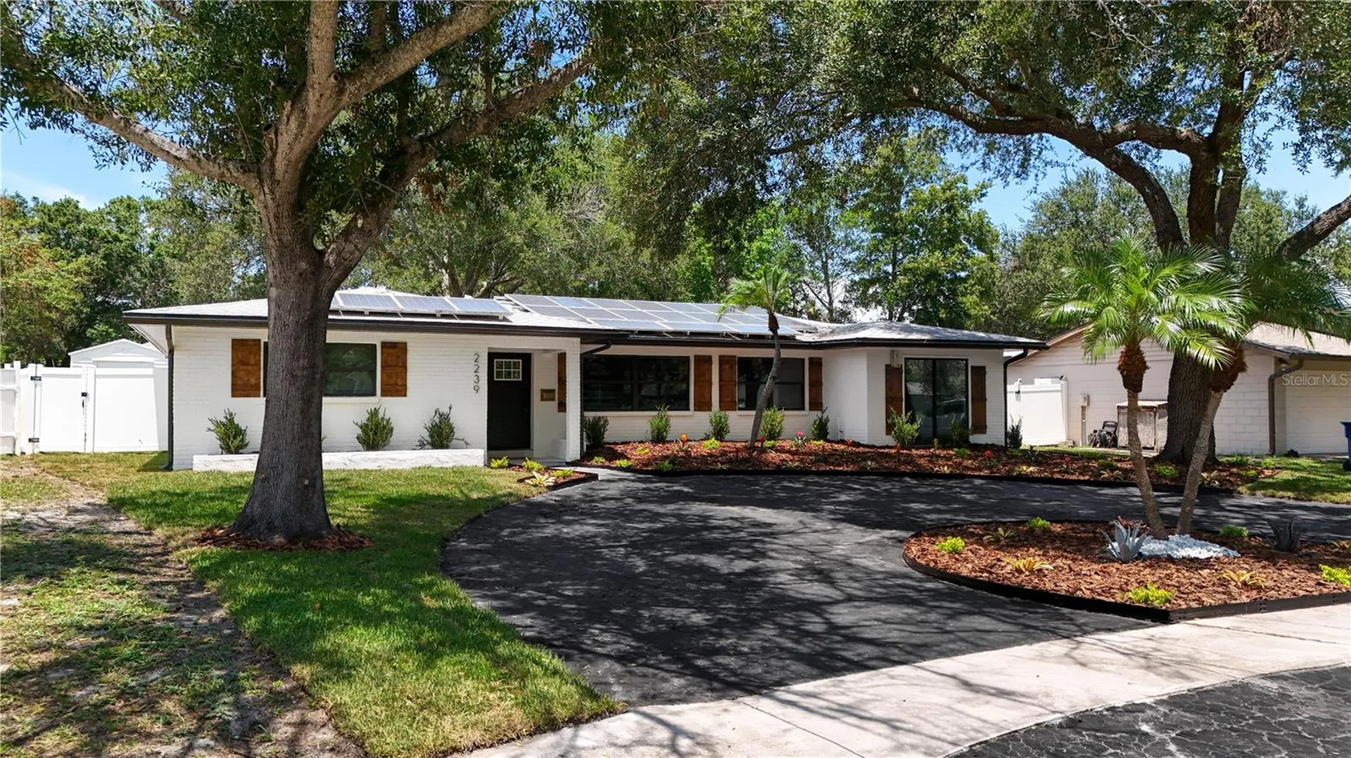 2239 68th Avenue N St Petersburg FL 33702
