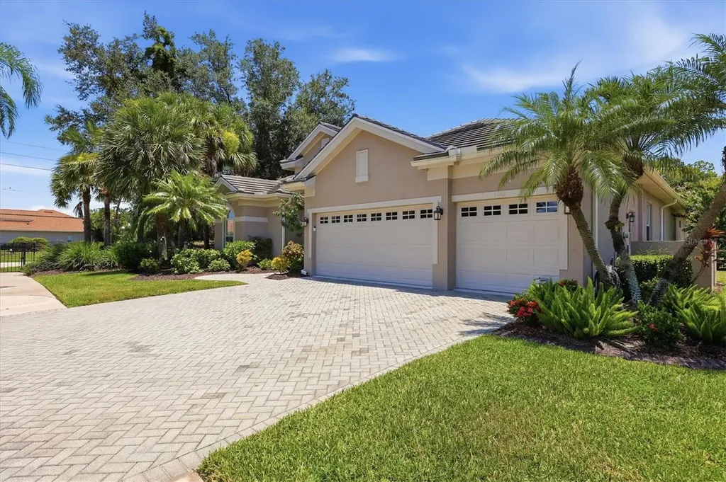 1062 Eagles Flight Way North Port FL 34287