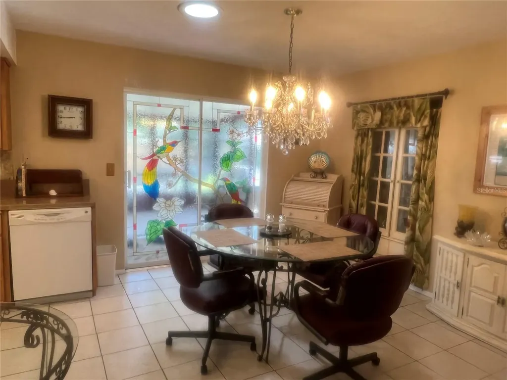 2425 Doud Street Sarasota FL 34231