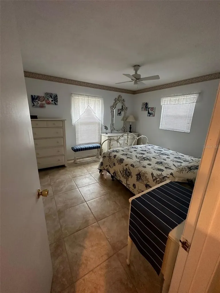 2425 Doud Street Sarasota FL 34231