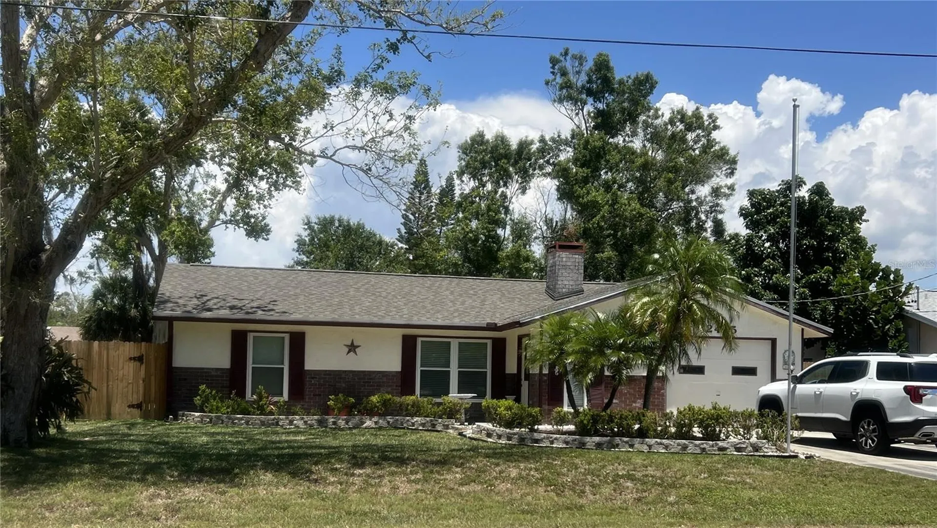 2425 Doud Street Sarasota FL 34231