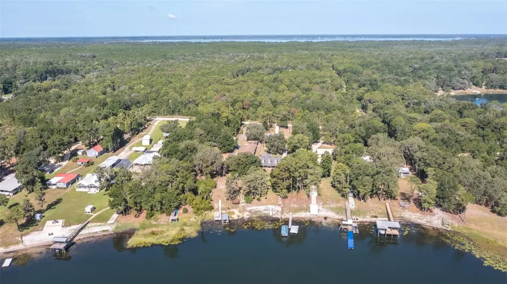 8443 Lilly Lake Road Melrose FL 32666