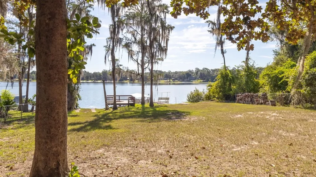 8443 Lilly Lake Road Melrose FL 32666