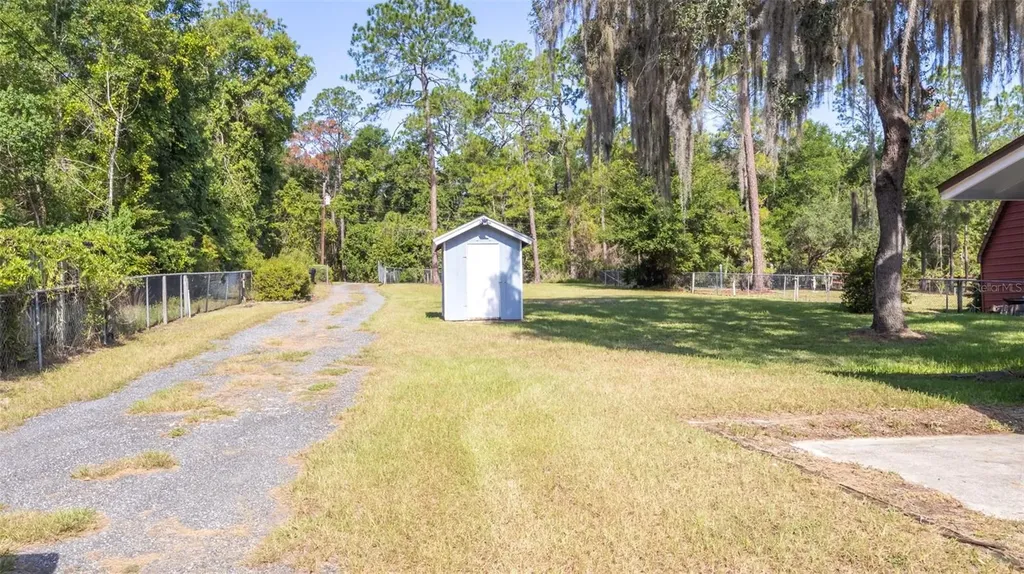 8443 Lilly Lake Road Melrose FL 32666