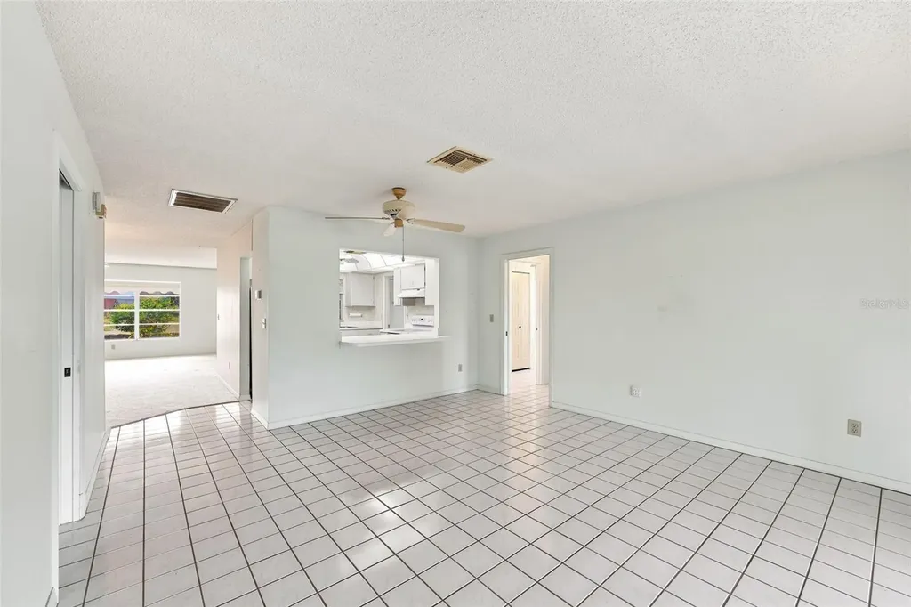 127 Wintersong Lane Sun City Center FL 33573