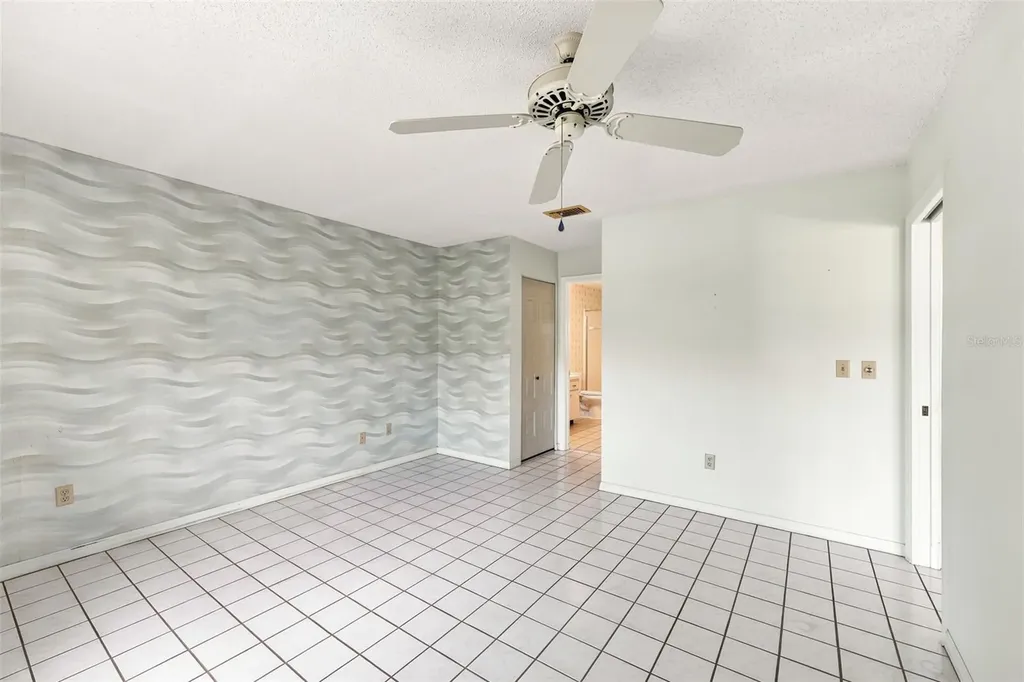 127 Wintersong Lane Sun City Center FL 33573