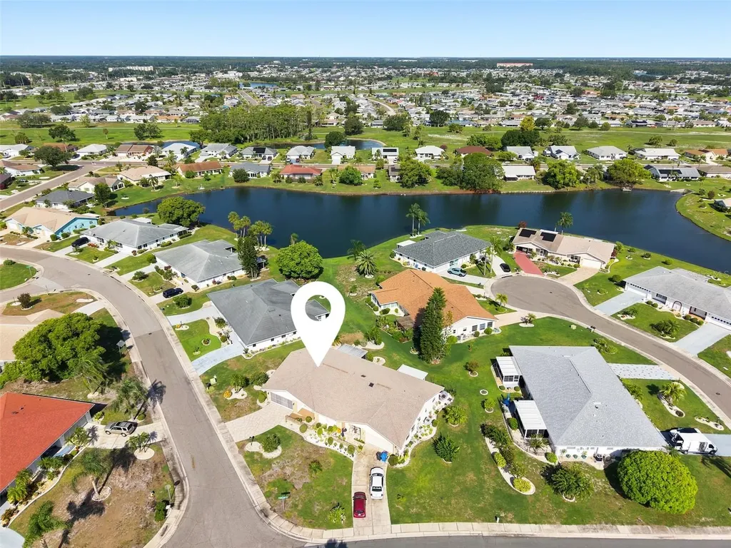 127 Wintersong Lane Sun City Center FL 33573