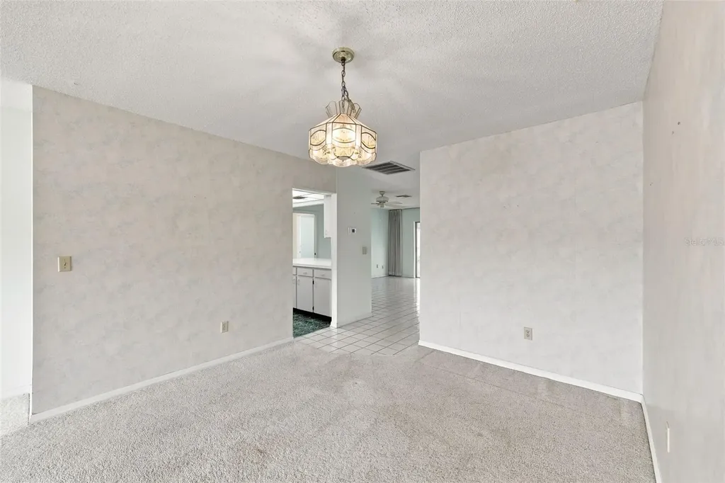 127 Wintersong Lane Sun City Center FL 33573