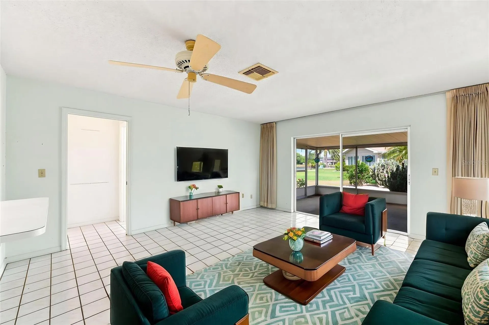 127 Wintersong Lane Sun City Center FL 33573