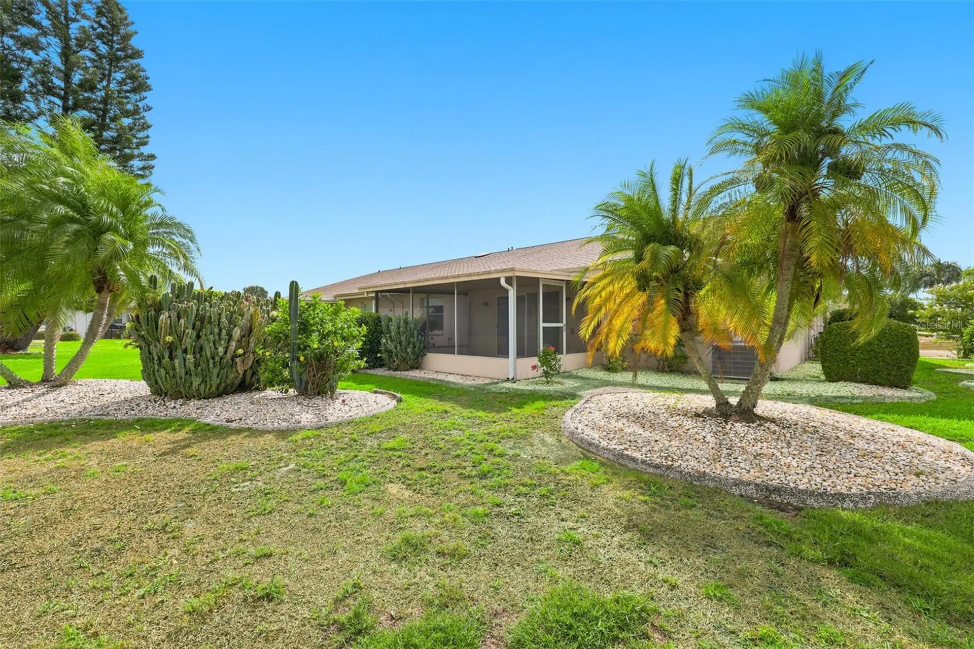 127 Wintersong Lane Sun City Center FL 33573